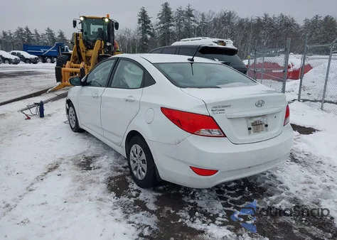 2016 Hyundai Accent Se z USA, uszkodzony, nr VIN KMHCT4AE2GU149823